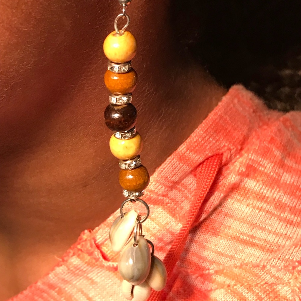 Dangling earrings